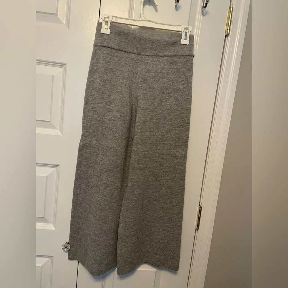 Club Monaco, small, cropped knit pants - Picture 4 of 4